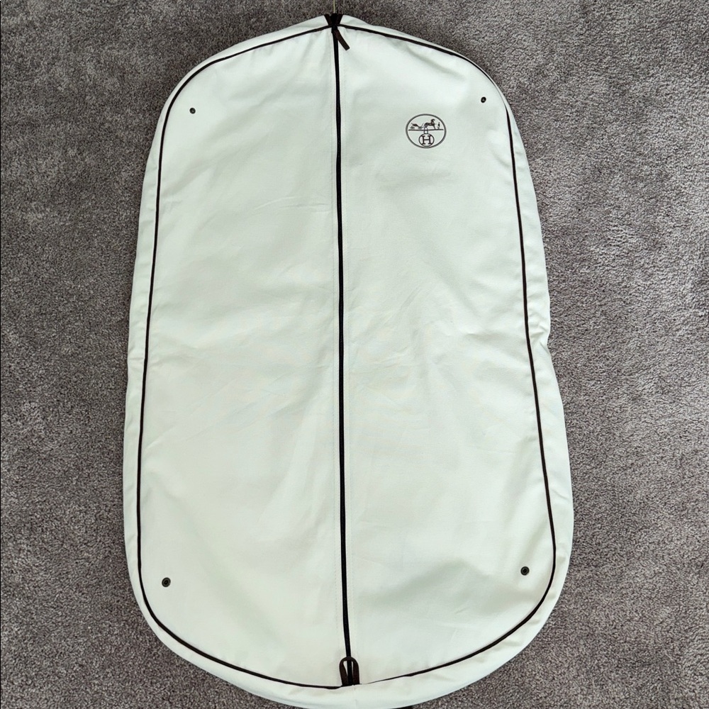 Hermès Canvas Garment Bag / Luxury Travel Dust Cover | Cream & Brown - Picture 3 of 8